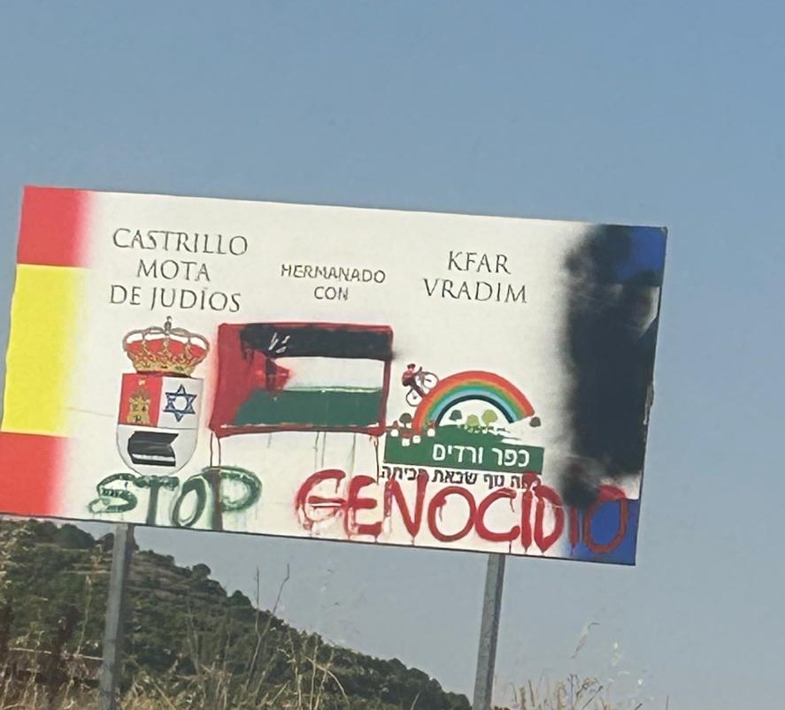Pintadas vandálicas Castrillo Mota de Judíos 